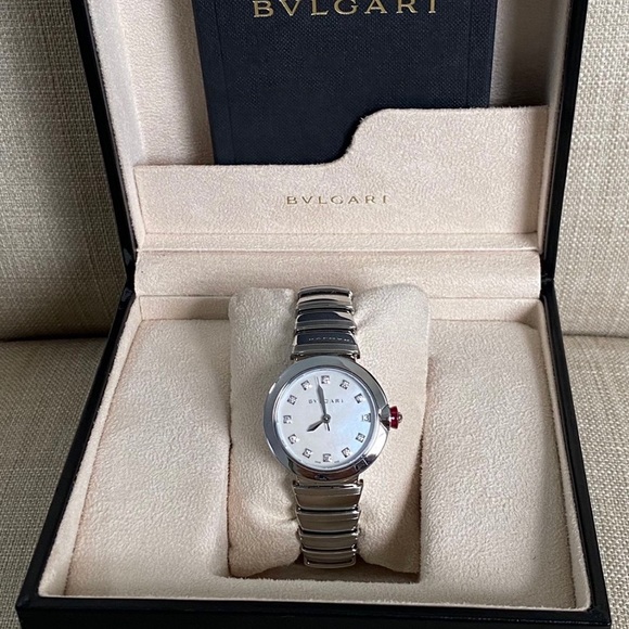 Watch Bvlgari Used Bulgari Diamond LVCEA Watch 33mm Authentic-New